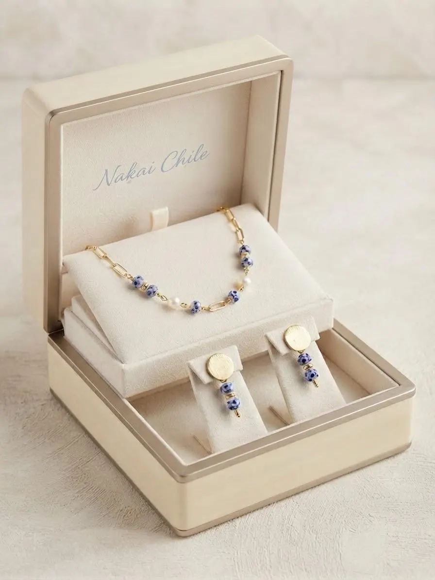 Conjunto Delft: Pulsera y aros de porcelana azul con perla